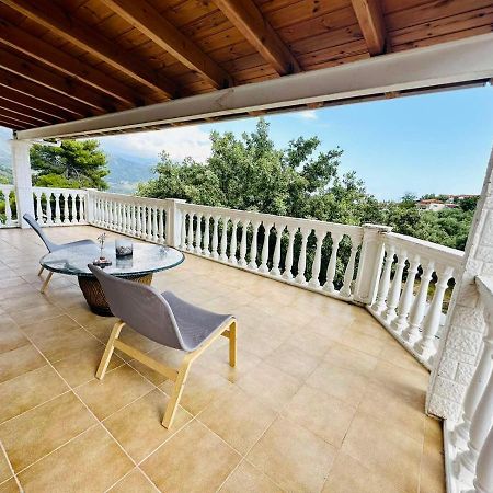 Villa Vista Himare Bagian luar foto