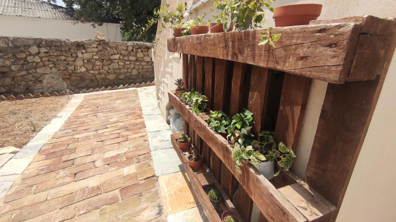 Villa Vista Himare Bagian luar foto