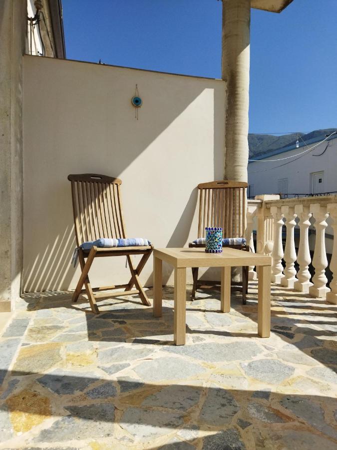 Villa Vista Himare Bagian luar foto