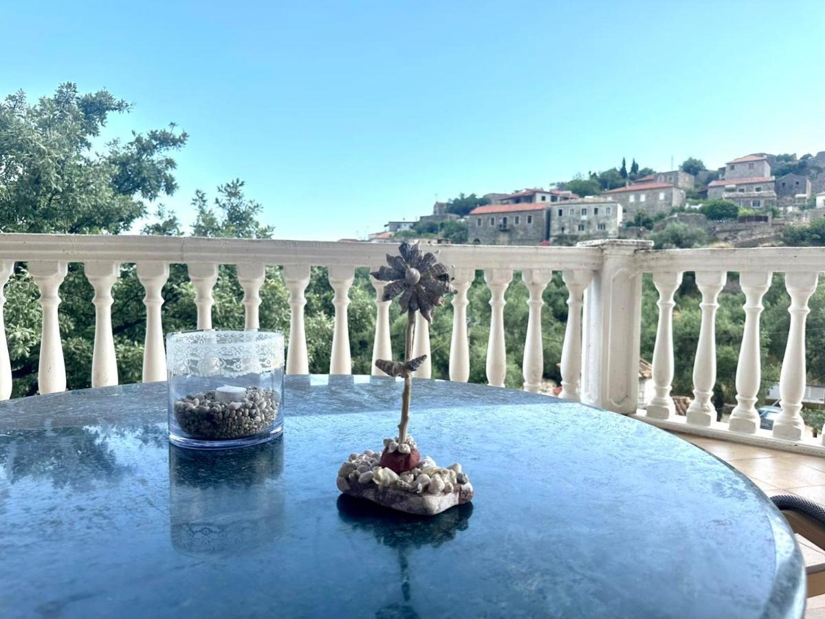 Villa Vista Himare Bagian luar foto