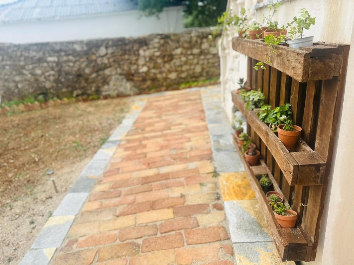 Villa Vista Himare Bagian luar foto